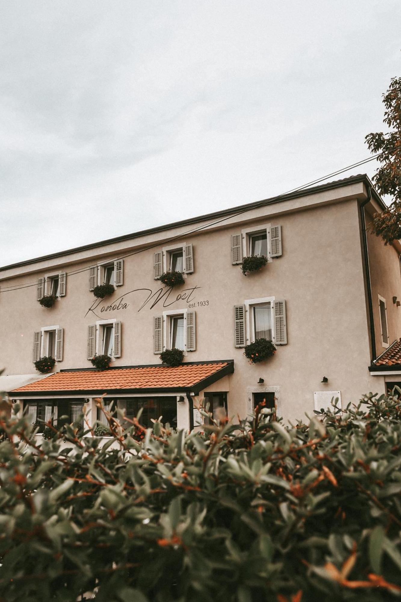 Konoba Most Rooms Buzet Zewnętrze zdjęcie